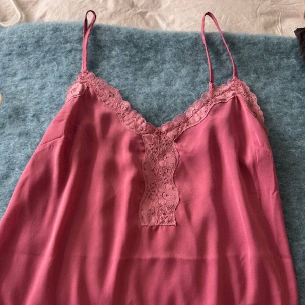 Forever 21 Rose Top